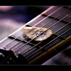 Guitar - I by Vincent Albert - Artistic Objects Musical Instruments