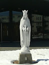 Statue of Mary Queen of Peace