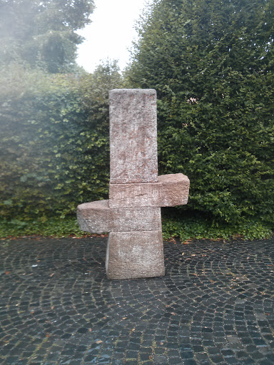 Steinernes Kreuz im Kurhauspark