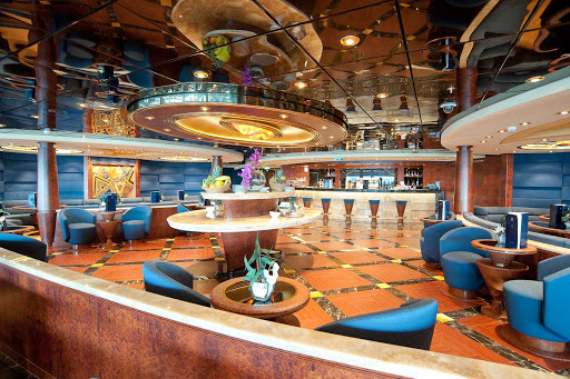 An exclusive ship within a ship, MSC Splendida's Yacht Club provides cruise passengers with exceptional service, privacy, accommodations, entertainment and dining.