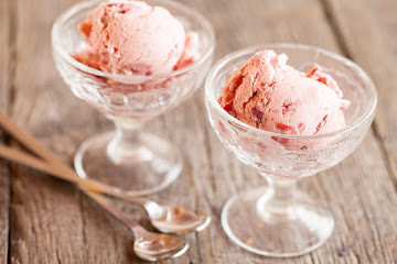 Cherry ice cream