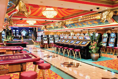 When you're feeling lucky, head to Norwegian Spirit's Maharajah's Casino on deck 7 to play the slots and game tables.
