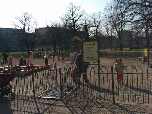 Plac Zabaw w Parku Imienia Stanisława Tołpy
