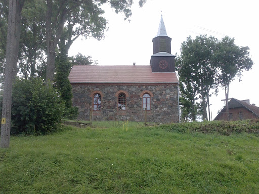 Kościół w Ościęcinie