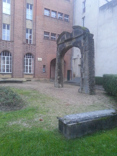 Arc du Lycée Fabert 