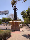 Estatua Casandra Damiron
