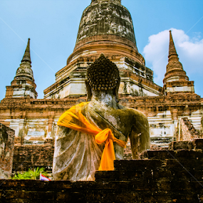 Face to Face Buddha by Yohanes Beny - Buildings & Architecture Places of Worship