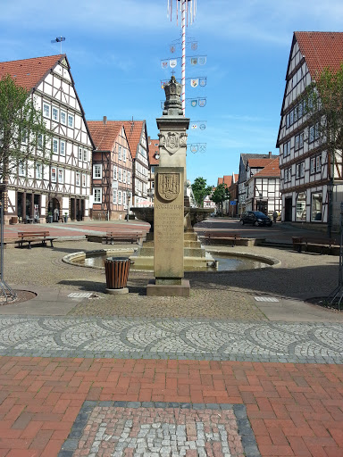 Rathaus Brunnen Hofgeismar
