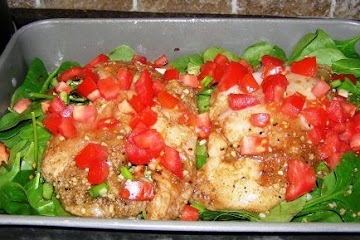 Balsamic Chicken, Spinach, and Tomato Bake