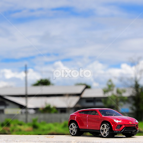 Lamborghini urus by Ahmad khoirul Hakim - Artistic Objects Toys