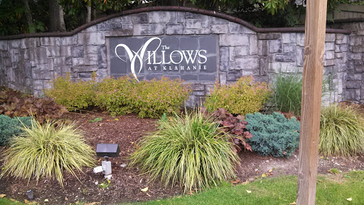 Willows Community Entrance