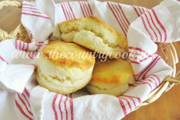 2-Ingredient Cream Biscuits (+Video)