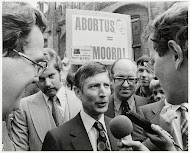 Van Agt wijst de conclusies van formateur Den Uyl over abortus af