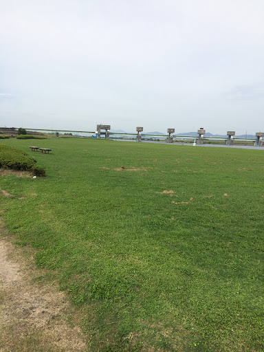 Portal - リバーサイドパーク 筑後川大堰上流広場