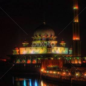 Putra Mosque by Dak Debab Photoholic - Buildings & Architecture Places of Worship