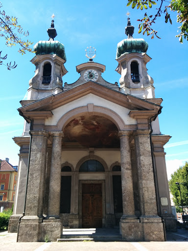 Universitätskirche St. Johannes von Nepomuk