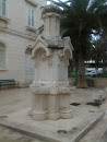 Milna Old Fountain