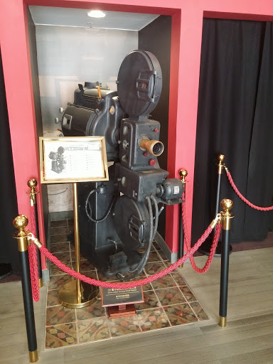 35mm Carbin Arc Lamp Movie Projector