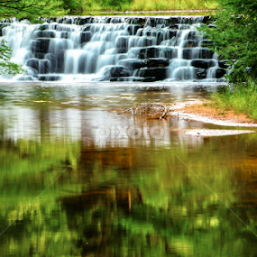 by Dave Martin - Landscapes Waterscapes