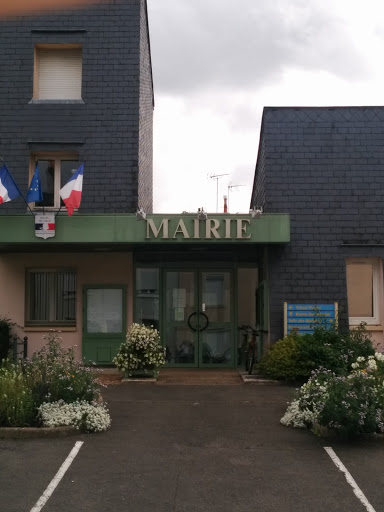Connerre : Mairie