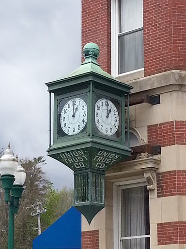 Union Trust Co.Clock