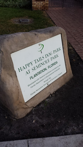 Happy Tails Dog Park at Seminole Park 