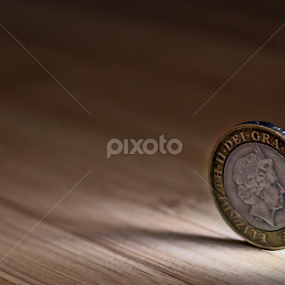 The Queen's Head by Adele Price - Artistic Objects Other Objects