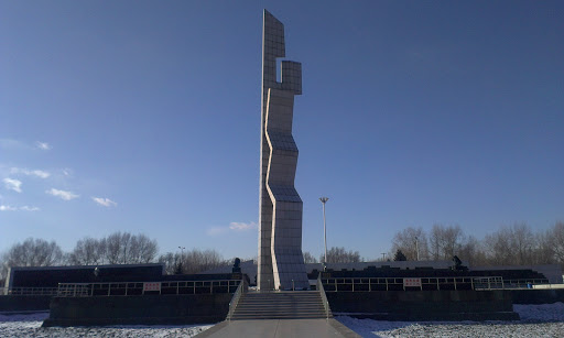 和平广场纪念碑