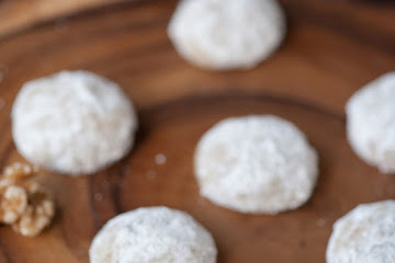 Walnut Spiced Rum Balls