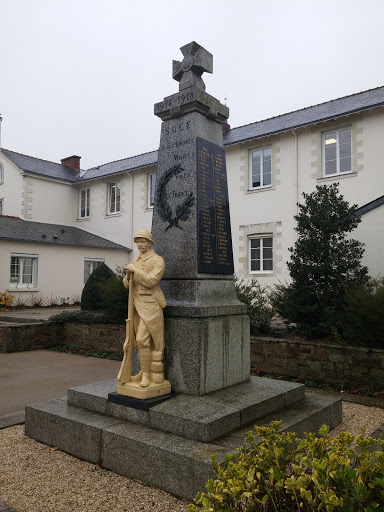 Sucé-sur-Erdre, Monument Aux Morts