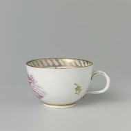 Kop met een putto op wolken