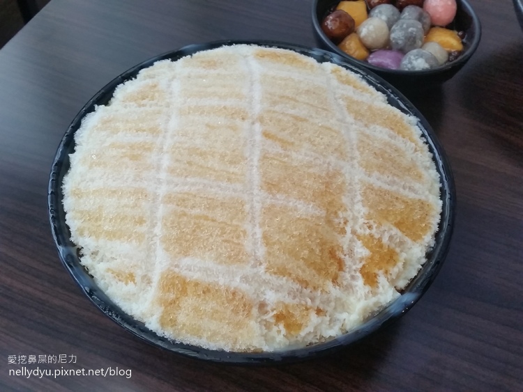 高雄鼓山。台南東區焦糖煉乳包心粉圓，真的好吃？（瑞豐店）