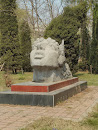 Face Statue
