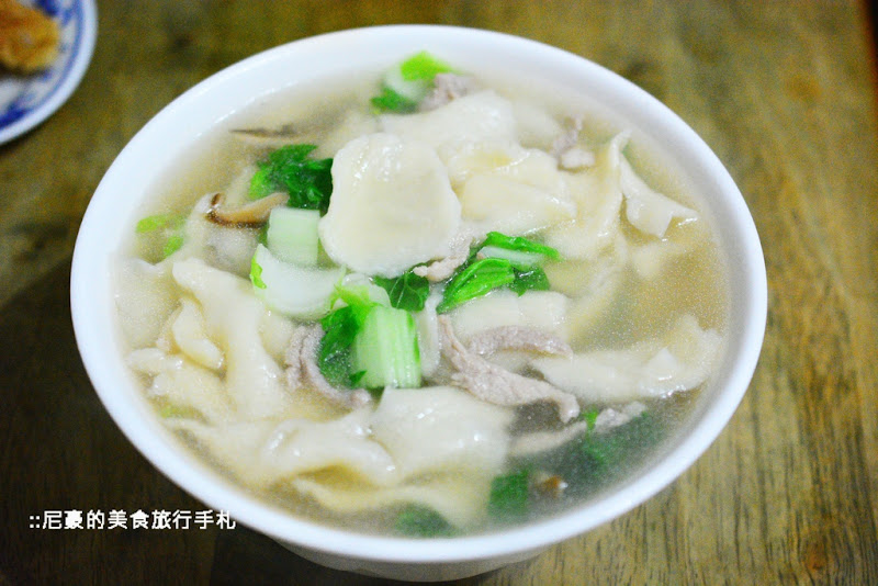 京華小吃店 美味的麵疙瘩排骨飯 政大麵疙瘩美食推薦 新光路美食必吃食記網誌