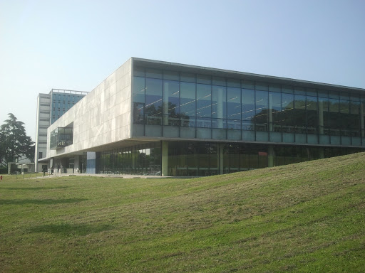 Bibliothèque De L'université
