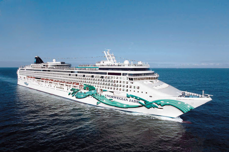 Explore the Mediterranean aboard Norwegian Jade, a Jewel-class cruise ship loaded with activities and entertainment on deck. 