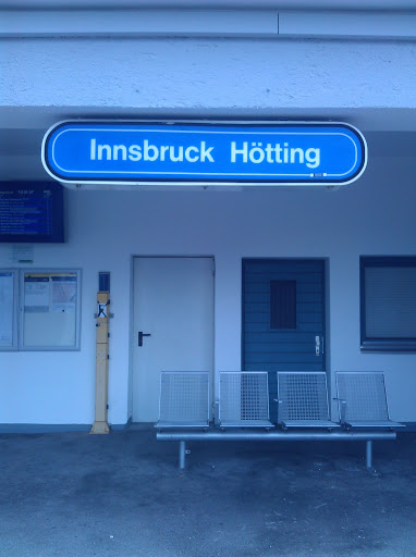 Zughaltestelle Innsbruck Hötting
