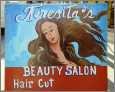 Beauty Salon : ein toller Haarschnitt und die täglich rundum Pflegen sind ein Muss.