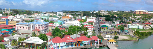 St-Johns-Antigua-panorama - Roger Wollstadt: "A panorama of St. John's, Antigua, which I took from the Holland America cruise ship Maasdam. St. John's Cathedral (Anglican) is at the far left. Mount St. John's Medical Centre is at the far right. The green area left of the medical center is the Botanical Garden."