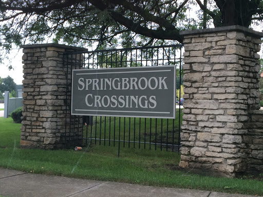 Springbrook Crossing - Corner Sign 