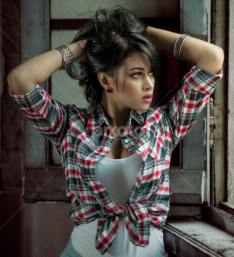 Tasia Deti..... by Eddy Maryamto - People Portraits of Women