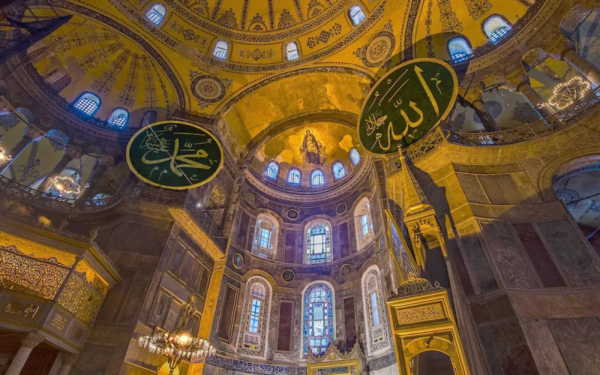 interior-Hagia-Sophia-Istanbul - The interior of Hagia Sophia, built in 360 AD. It's now a museum called Ayasofya Müzesi, in Istanbul, Turkey.