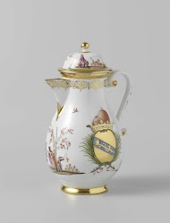 Koffiekan met deksel, veelkleurig beschilderd met chinoiserieën en het wapen van de Venetiaanse familie Morosini