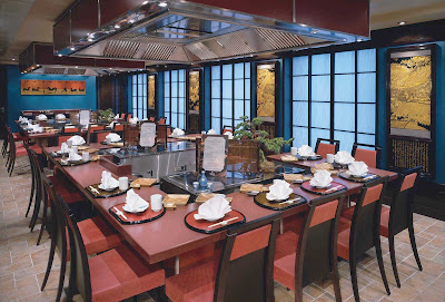 Watch skilled chefs prepare and grill your dishes at Teppanyaki, a hibachi-style Japanese restaurant on Pride of America.