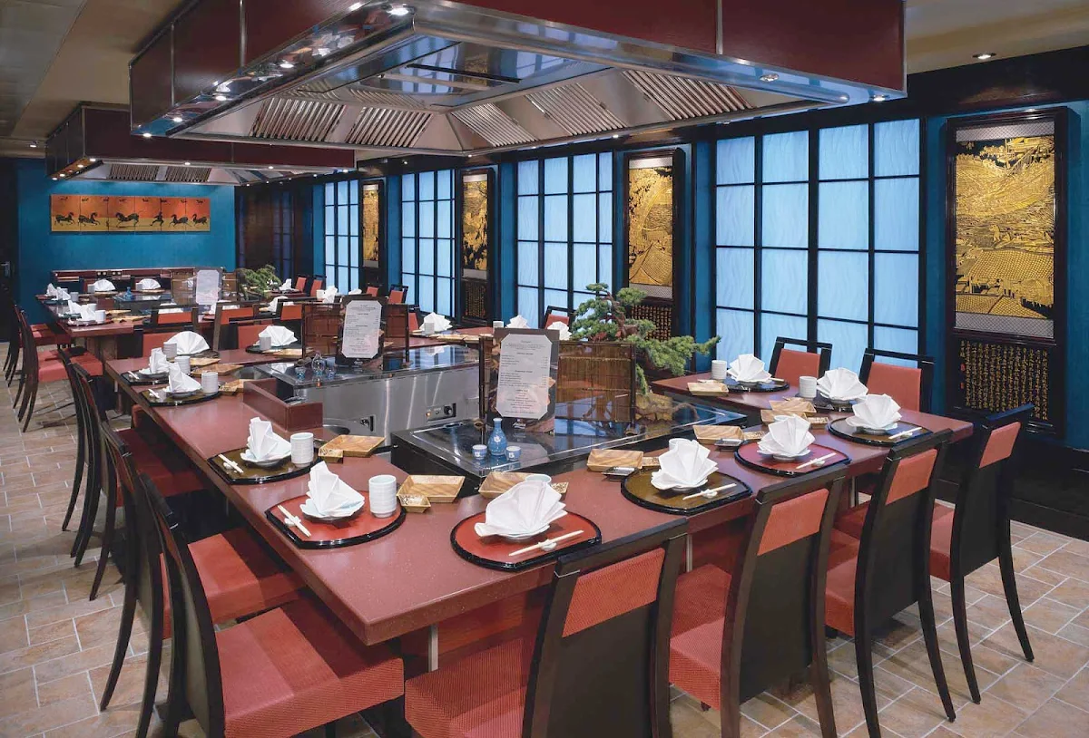 Norwegian-Pride-Of-America-Dining-Teppanyaki - Watch skilled chefs prepare and grill your dishes at Teppanyaki, a hibachi-style Japanese restaurant on Pride of America.