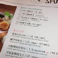 鯊魚咬吐司