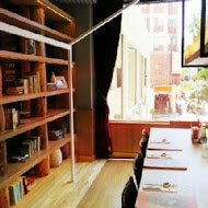 貳樓餐廳 Second Floor Cafe