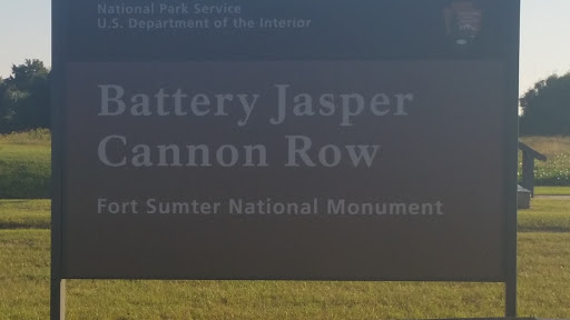 Fort Sumter Canon row