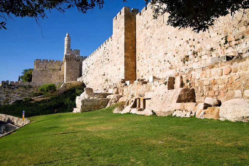 tower-of-david-Jerusalem-Israel - The Tower of David is an ancient citadel located near the Jaffa Gate entrance to the Old City of Jerusalem.