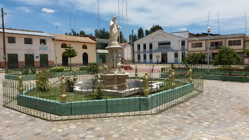 Pileta Virgen Plaza Ocopa 